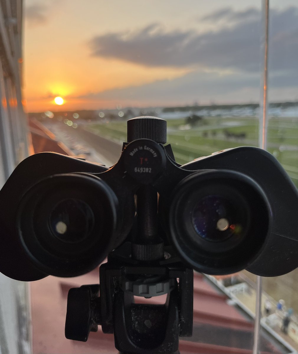 JohnGDooley's tweet photo. I’m beat. After a long, but always exciting Louisiana Derby Day @fairgroundsnola. Cheers to all who were along for the ride. We’ll be back tomorrow for Closing Day with a massive $0.50 Late Pick 5 CARRYOVER (low 15% takeout) over $134,000! #FG151 #NewOrleans https://t.co/9w9pJ8Reys