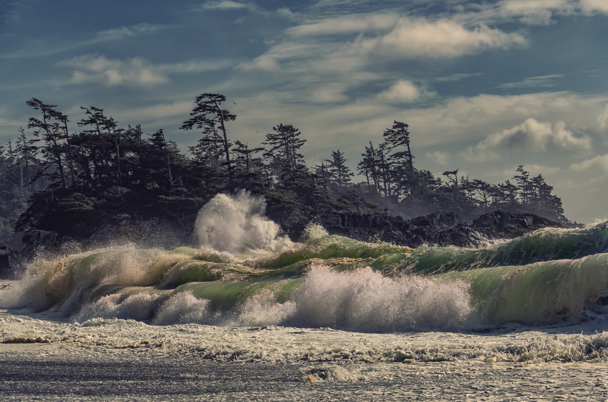 David McColm (@davidlmccolm) on Twitter photo Yesterday <a href="/SandraBenassini/">Sandra Benassini</a> & I spent many wonderful hours watching & photographing incredibly powerful wave action along the west coast of Vancouver Island! #tofino #ucluelet Yesterday <a href="/SandraBenassini/">Sandra Benassini</a> & I spent many wonderful hours watching & photographing incredibly powerful wave action along the west coast of Vancouver Island! #tofino #ucluelet
