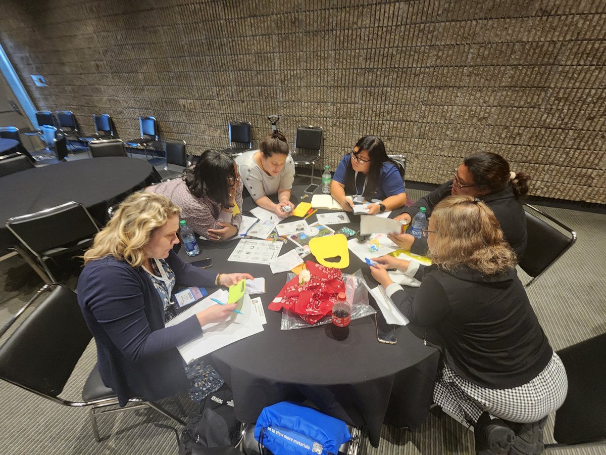 DrYemothy's tweet image. Fully packed house for the Spy Among Us Workshop at #NSTA. 60+ attendees. No empty seats. And we caught the Spy! #EinsteinFellows22 #docystem