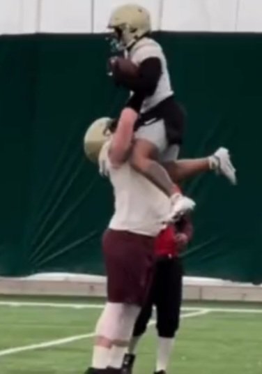 MIPanthersDude's tweet image. @ReggieCorbin and @Ryan_Nelson_54 🤣