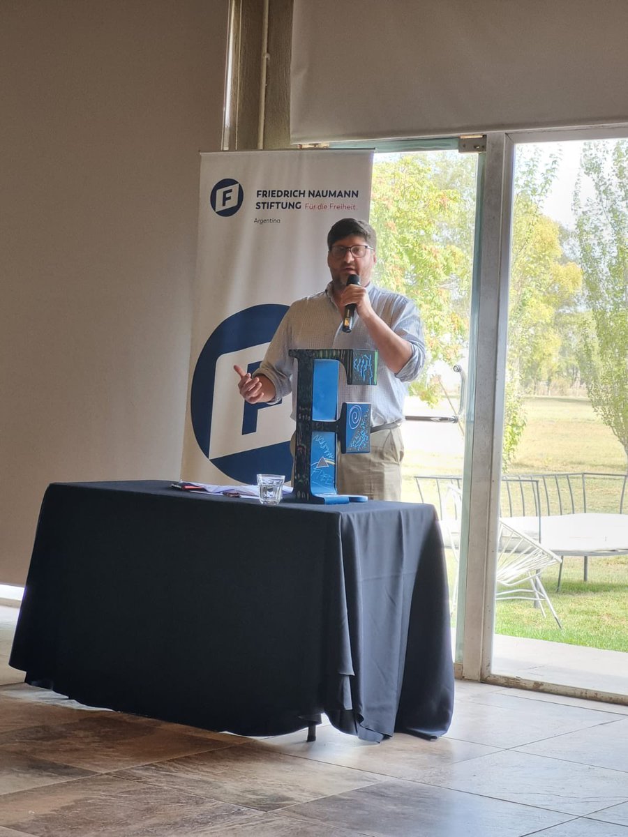 RicardoFerrerPicado tweet media