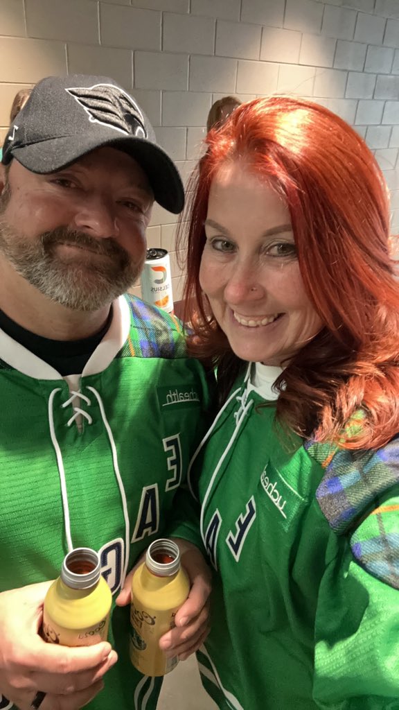 Sevy__'s tweet photo. #EaglesNation #eaglescountry #flyeaglesfly https://t.co/VJGoMF4hyT