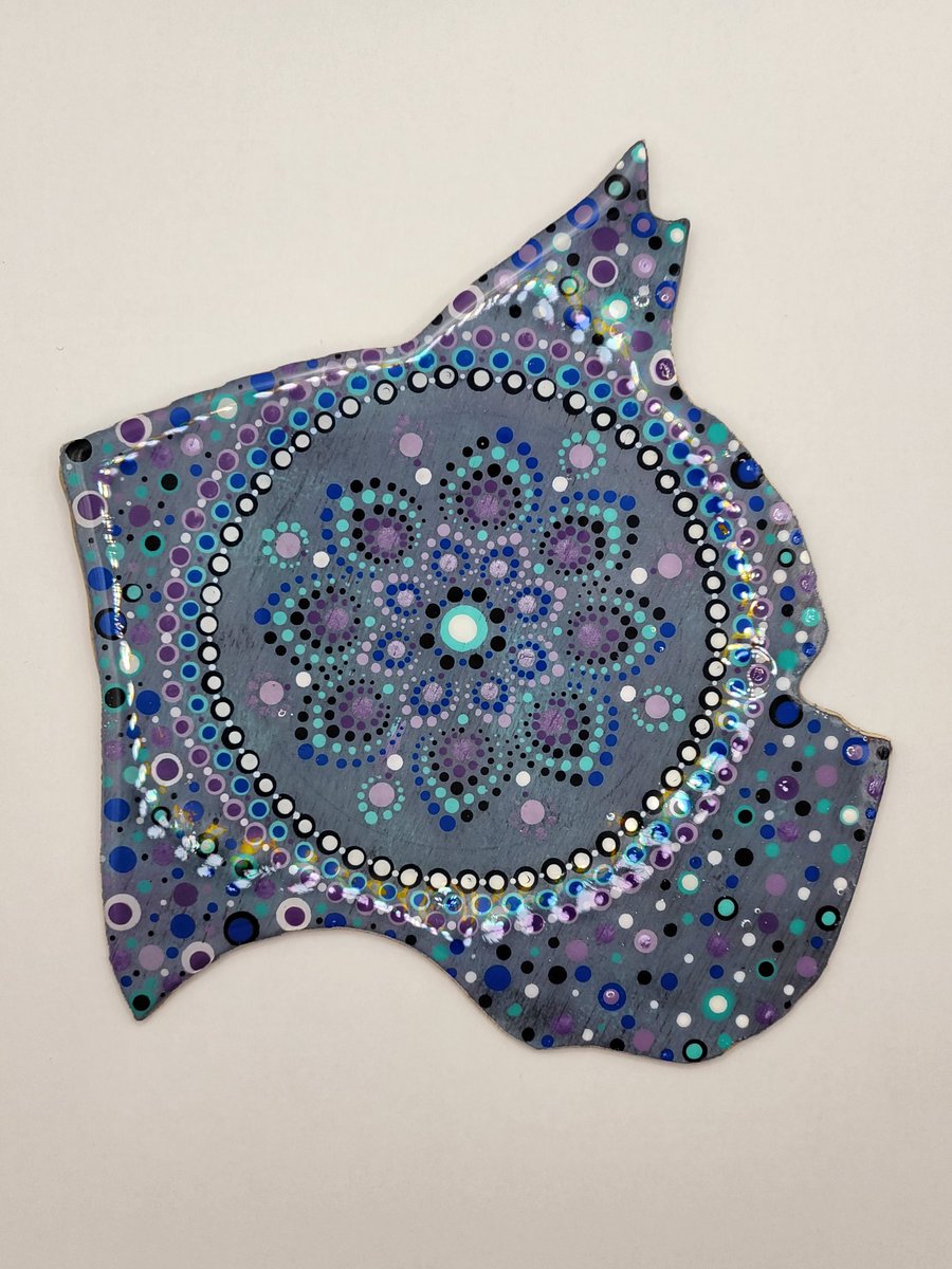 bubbasbiscuits's tweet photo. New art in the etsy shop #etsyseller #newart #mandala #gsddog #art #artsandcrafts #boxer

https://t.co/buxuuSz06s https://t.co/UEmYEVJYlv