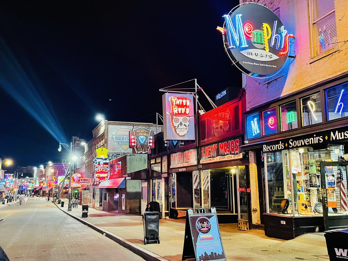 lloyd morris tweet media