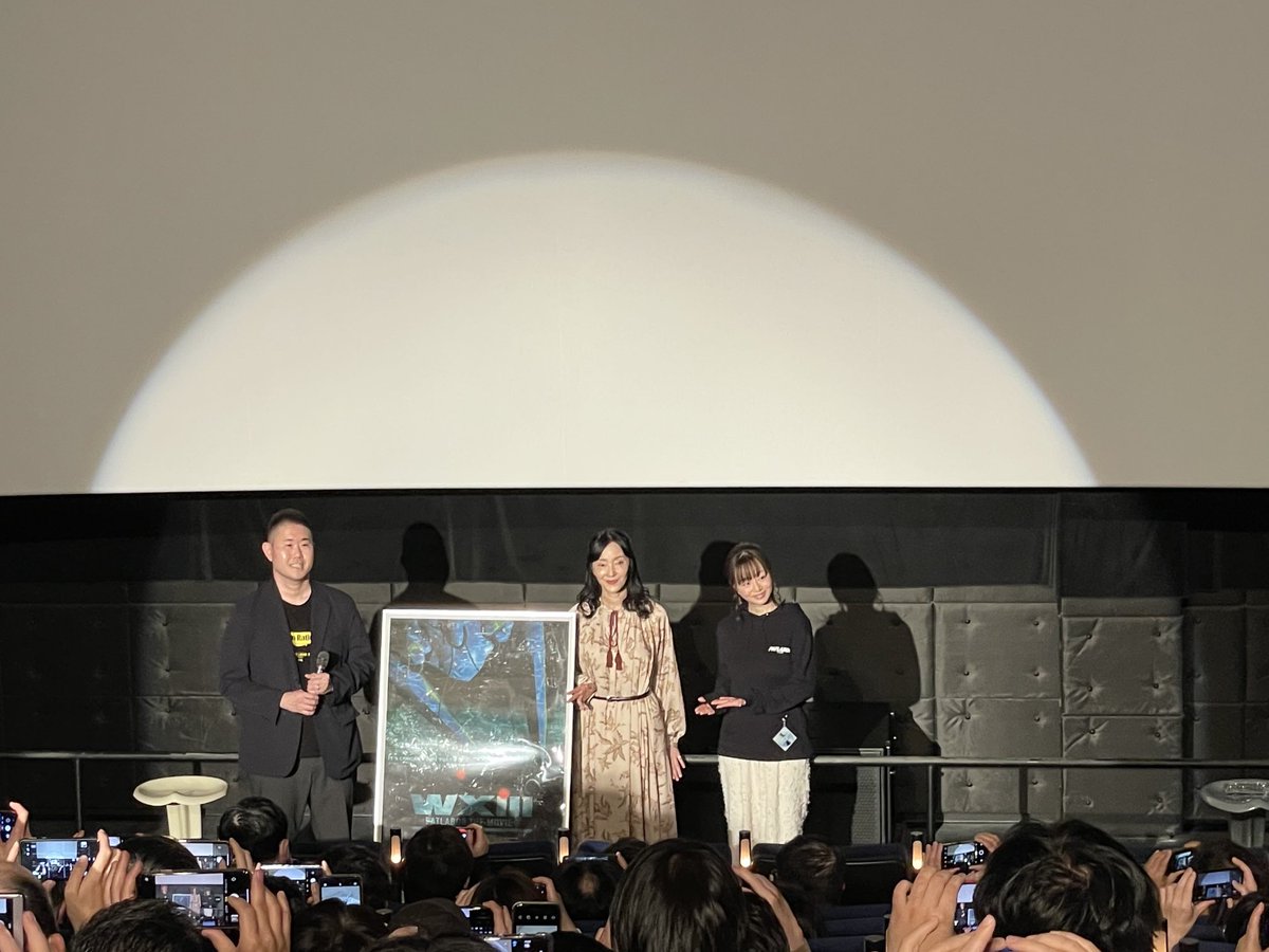 クラシック音楽大好きな久住刑事が、スタジアムで「ロックか…」と吐き捨てるように言うシーンが好き🎵時代遅れの中年男性をこれほどまでにじっくり描いた作品は他には無い。