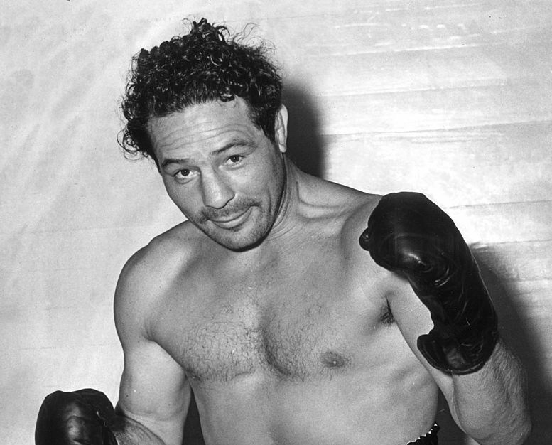 BoxingBulletin's tweet photo. Max Baer, the former heavyweight boxing champion of the world, was known for his powerful punches and flashy personality in the ring. #MaxBaer #boxing #legend https://t.co/5zgTpkWo56