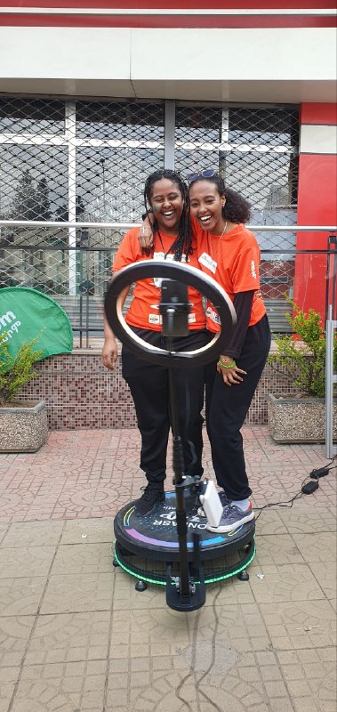 SafaricomET's tweet photo. The race is about to begin, and we wish all of our lovely ladies good luck and a wonderful experience!
Let’s Goooooooooooo!
#2023SafaricomWomenFirst5KM #SafaricomEthiopia #Berchi #FurtherAheadTogether @greatethrun https://t.co/FtG2CiC2fQ