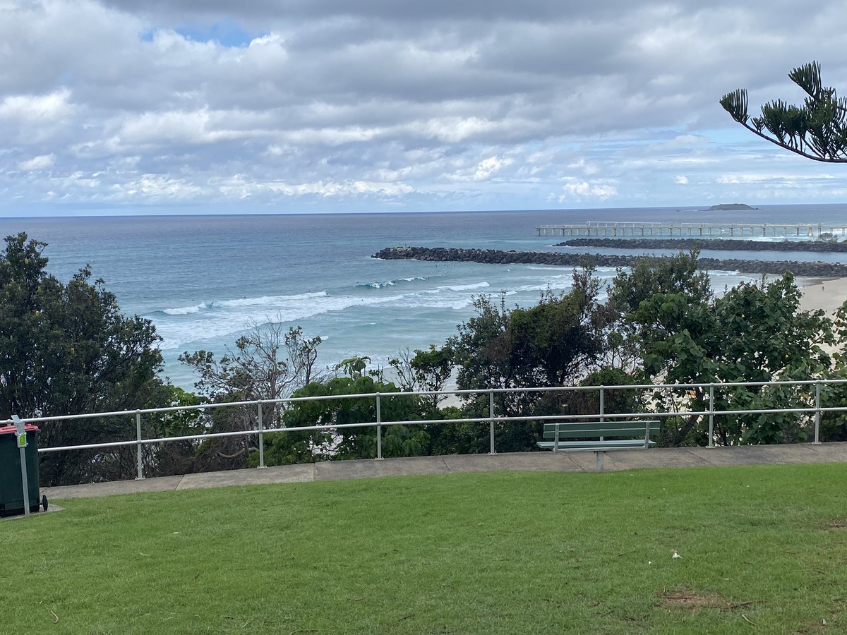 1173_888's tweet photo. #Dbah
今日は少し多めに3時間サーフィン🏄‍♂️ https://t.co/KToH6jqoh6