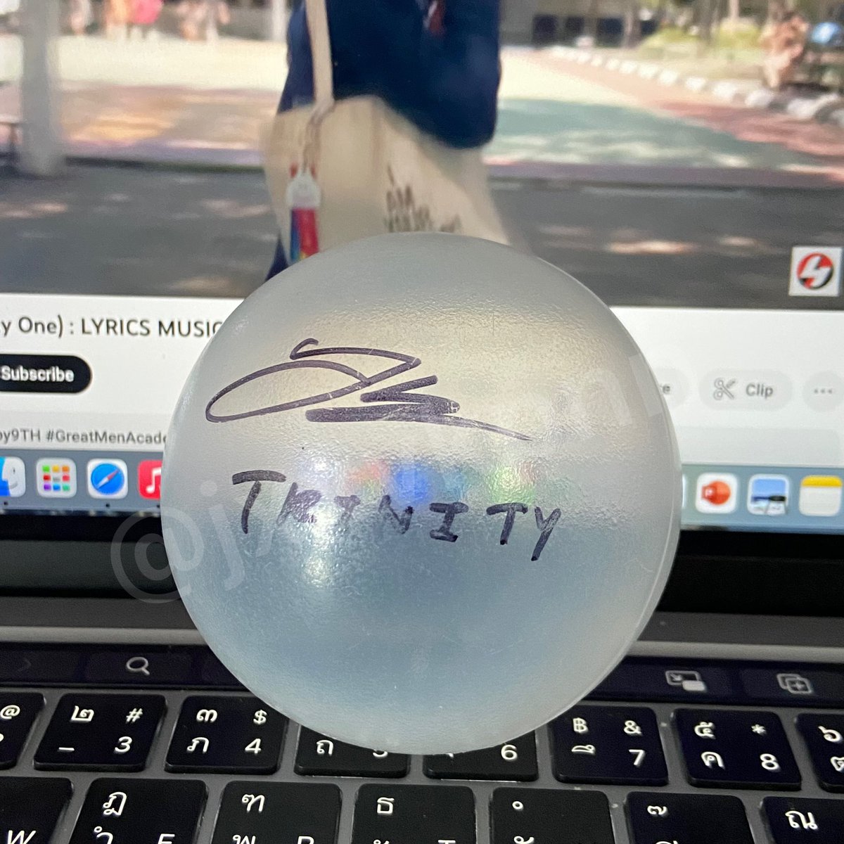 jxxvkpnn's tweet image. ได้บอลจากเพลงผู้โชคดีมาด้วยยฮือออ made my day เราสุดๆๆๆๆๆๆ 🥹🤍⭐️🪄 

#SoundCheck_TH