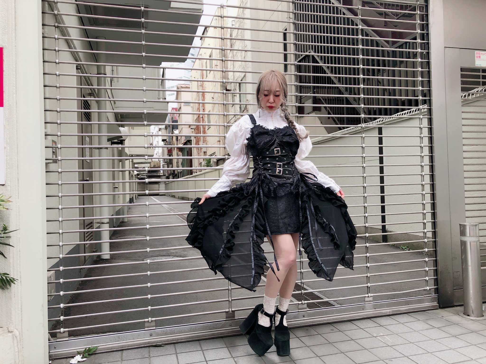 Barrack Room バラックルーム リメイクワンピース ビスチェ付き 【公式