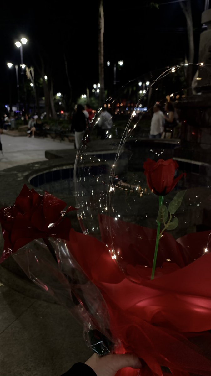 miren mi globo con luces ✨