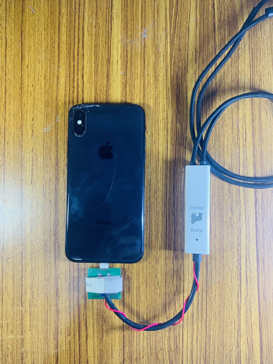 kav1sha's tweet photo. Successfully JTAG in to iPhone X by demotion by #ipwndfu https://t.co/DKBvxZXzLo