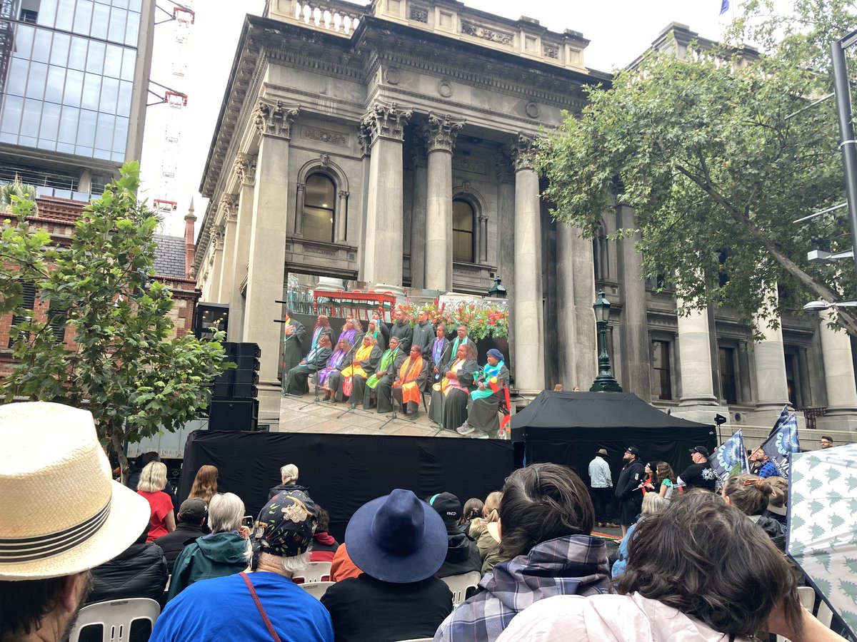 Mary-Anne Healy tweet media