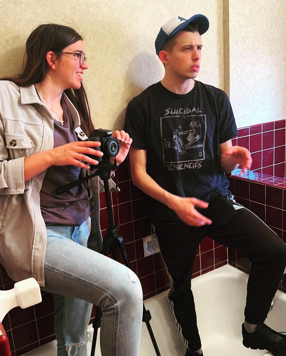 Team Shiggles shooting in a bathtub . . . 24 hours to go! #kstate48