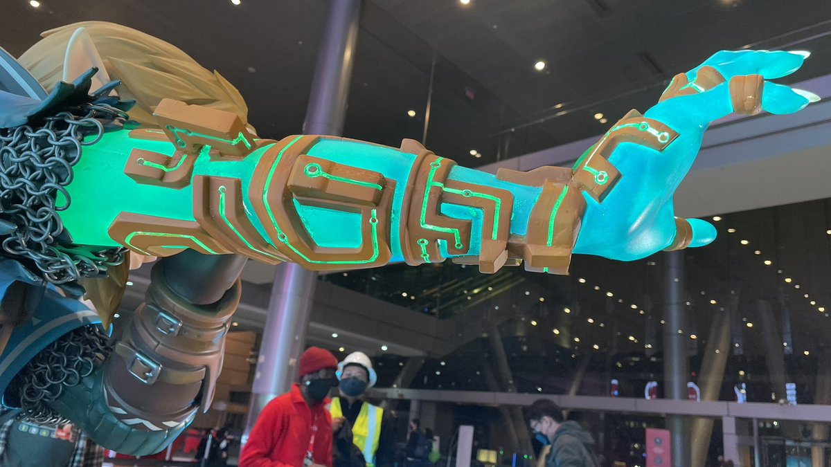 _mochiwei's tweet photo. Link Statue hand references!! 1/? https://t.co/uWTqCraImr