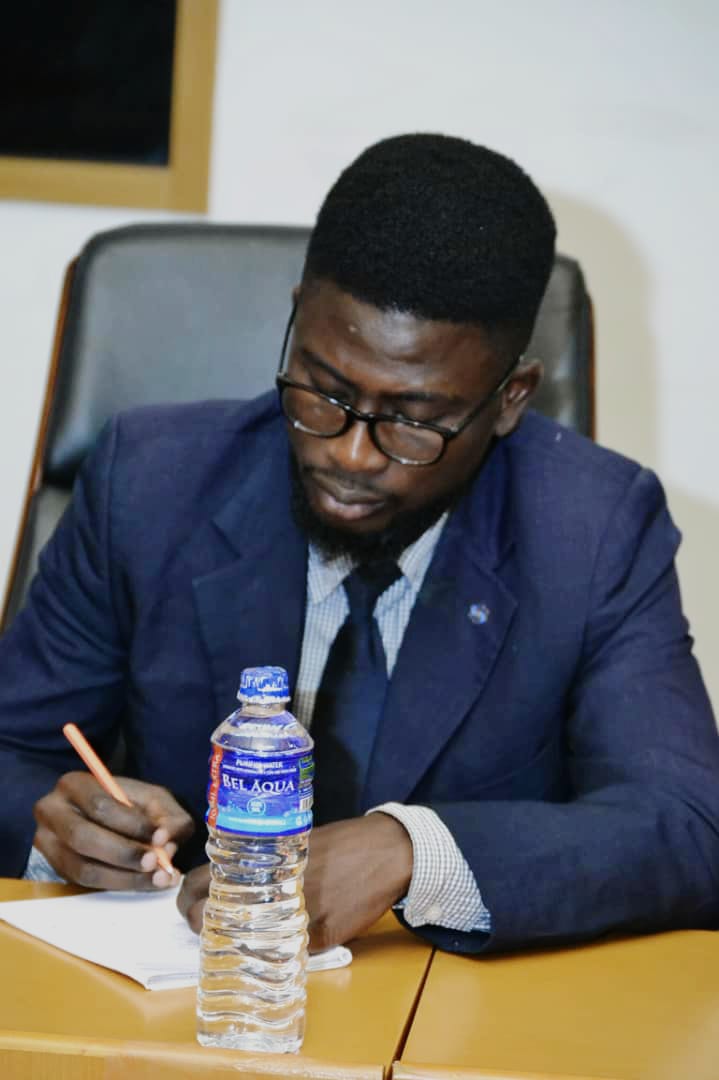 Be a pen 🖋️ pusher, if you don't want to be scrutinized at the end of the stint✅