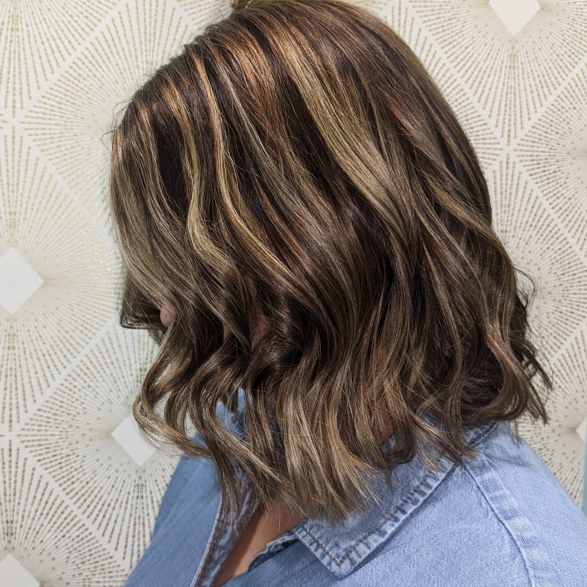 Let the expert stylist transform your hair into a work of art. Book your appointment today!
-
#PalmBeachHair #HairSalonPalmBeach #PalmBeachHairstylist
#PalmBeachBeauty #HairColorPalmBeach #PalmBeachSpa
#PalmBeachGlam #PalmBeachBlonde #HairExtensionsPalmBeach
#PalmBeachHairc