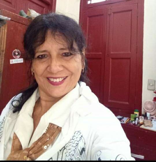 Bandec Camagüey está de luto, ha perdido físicamente  una valiosa bancaria, con deseos de vivir y de trabajar, dió siempre lo mejor de si. Su sonrisa y carisma quedarán por siempre en el corazón de sus compañeros. Descansa en paz Vivian Vilató Viamontes.
♥#Bandec ♥