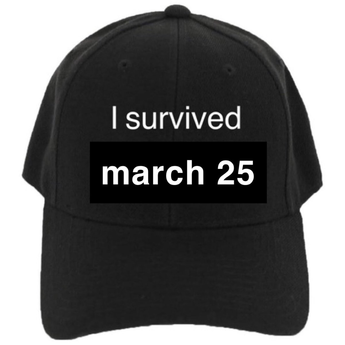 cheeerupharry's tweet photo. everyone take a shirt or hat https://t.co/3vLdo5xcsO