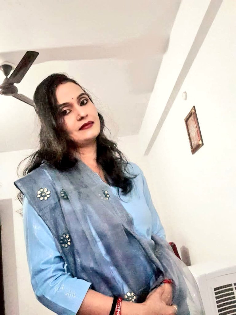 I_am_Shikhaa's tweet image. या देवी सर्वभूतेषु शक्ति-रूपेण संस्थिता। नमस्तस्यै नमस्तस्यै नमस्तस्यै नमो नमः॥🙏

या देवी सर्वभूतेषु मातृरूपेण संस्थिता
नमस्तस्यै नमस्तस्यै नमस्तस्यै नमो नमः।।🙏

🙏 जय माता दी 🙏

  🙏 राधे राधे 🙏
#नवरात्रि 
#नवरात्र_पर्व 
#जयमातादी