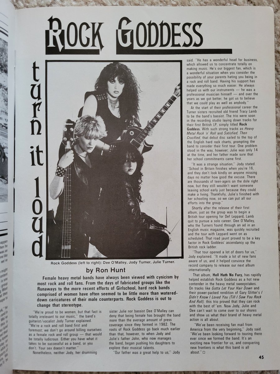 TheRockDude99's tweet photo. @RockGoddessOff1 ROCK GODDESS ... HIT PARADER Oct 1984 #RockGoddess #metal #80s 🤘🎸🎶😎❤️ @Paige_M_Gregory @ClaudiaComedy @STaylorOfficial https://t.co/2rxjMWN3LT