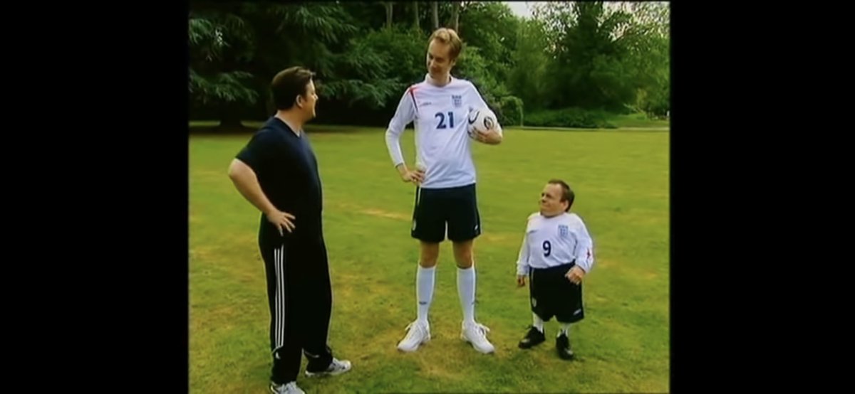 kepa_fc's tweet photo. Live footage of Bertie and Rirch in training for tomorrows big fixture https://t.co/4PdDg1E780