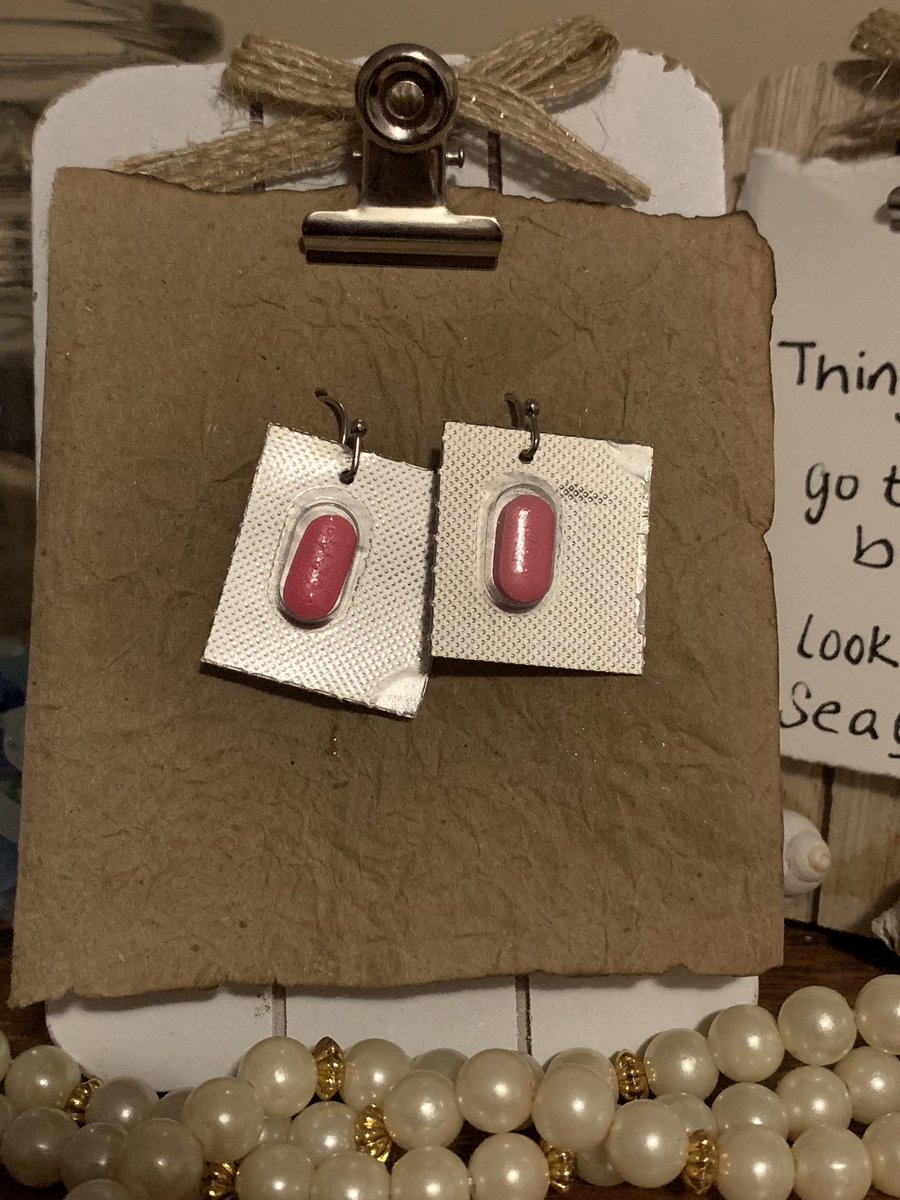 Just in time for allergy season     I made these ON THE GO Benadryl Allergy earrings