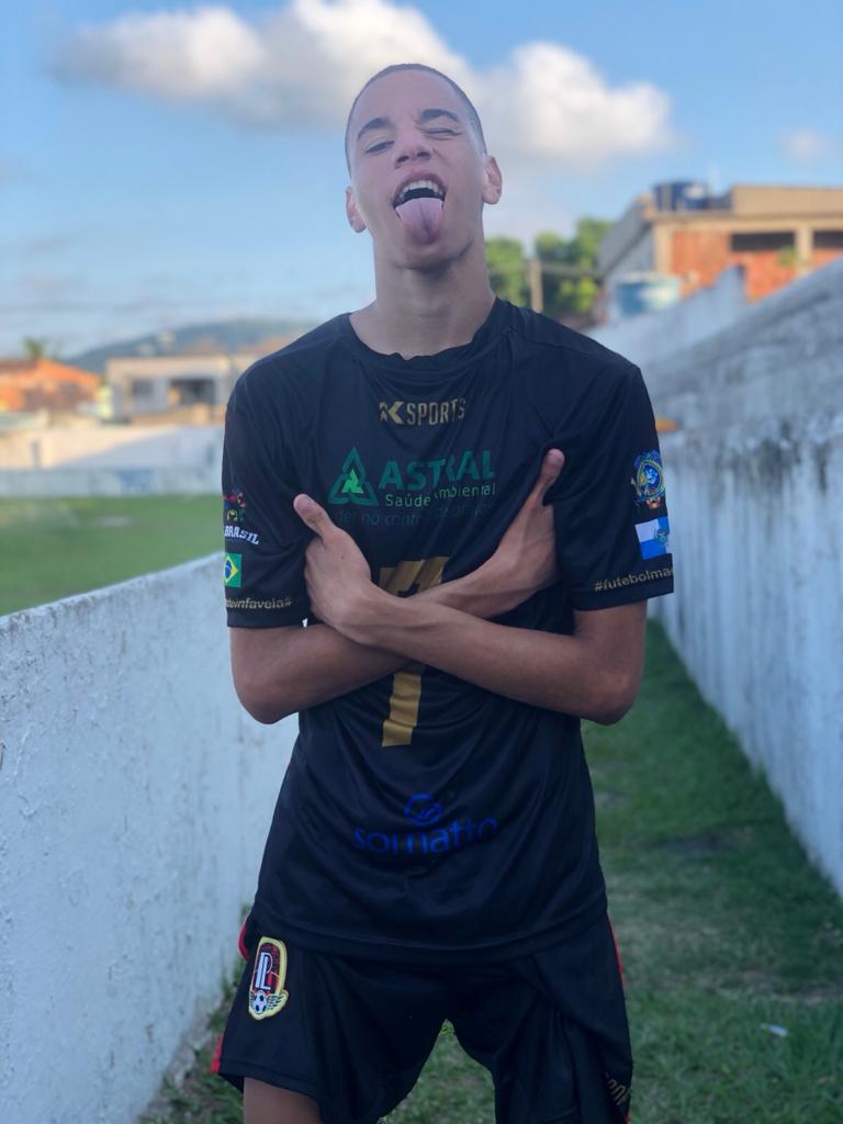 Gol na estreia +1 vez
1 assistência na estreia +1 vez
Estreia com vitória +1 vez
PL saiu com a vitória +1 vez 

" Meus dons e talentos, são pra te servir" 🎵🎶🙏🏻⚡👑