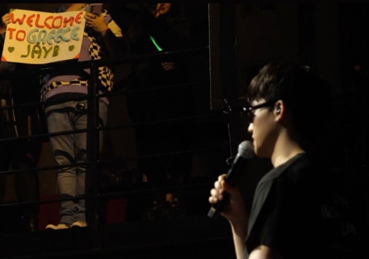 defimkim's tweet photo. ภาพวิดอโอบรรยากาศเบื้องหลังคอนเสิร์ตแจบอมที่ได้ทัวร์ประเทศกรีซครั้งแรก ที่มีเพื่อนซี้อย่างพี่โจมาโลนได้ไปเป็นแขกรับเชิญอีกด้วย! 💙🫧✨ (ฝากเข้าไปกดไลด์ คอมเม้นในไอจีผู้จัดกันเยอะๆนะคะ)

🔗 : https://t.co/GzNuRiyAlU…

#JAYBinAthens
#JAYBsTapeInAthens
#JAYB #제이비 @jaybnow_hr https://t.co/F7wGubOIUV