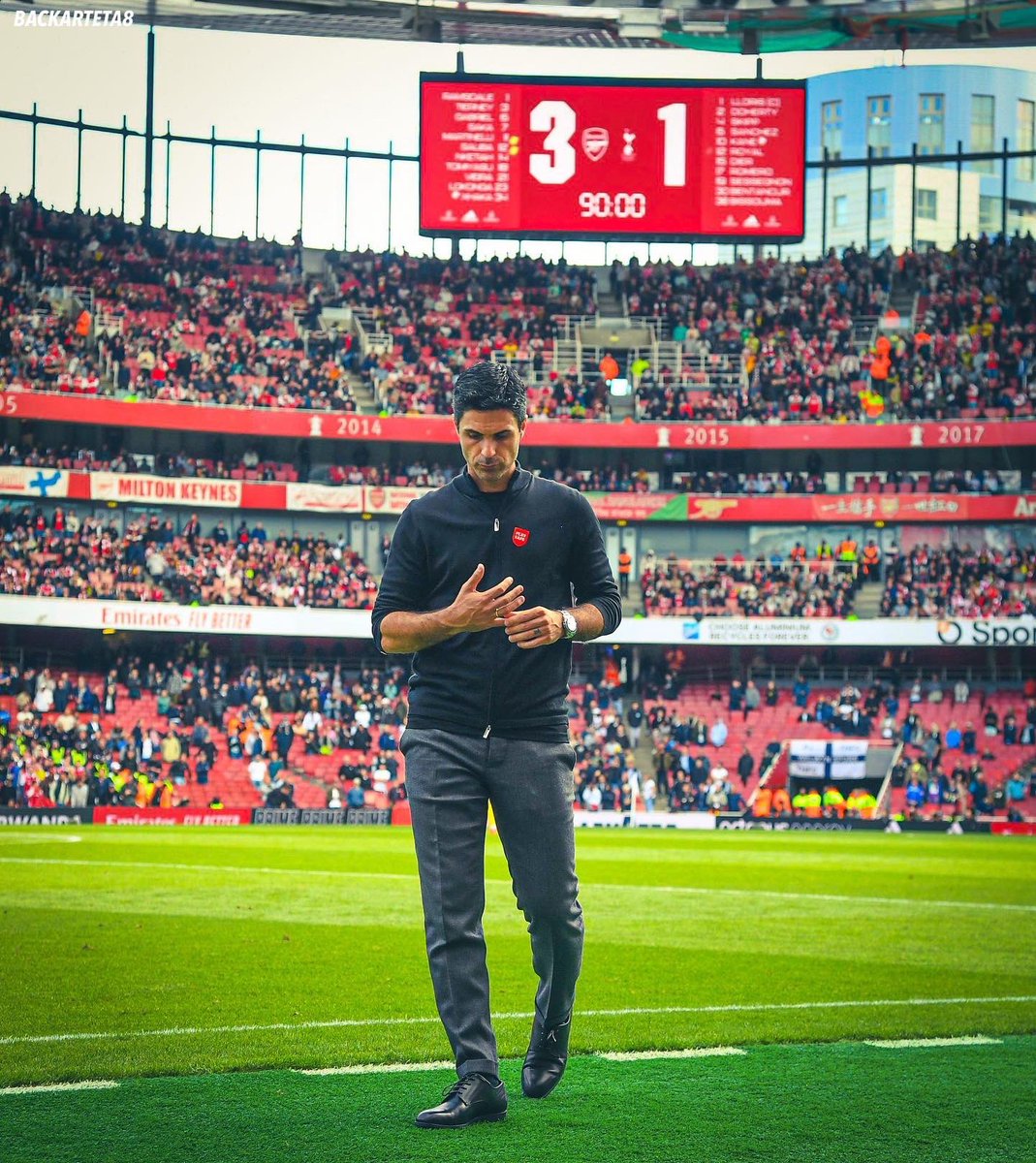 bhavss14's tweet image. Happy birthday the best manager in the league