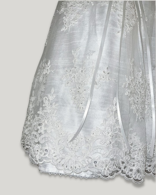 ExpressionsNYLI's tweet image. #HeirloomQuality #Silk #Exquisite #Christeninggown available at #ExpressionsboutiqueNY #Shop #instore #online #Christeningwear #Christening #Christeningdress #Baptism. Stop in or make an appointment with our #stylist. #Huntington #LongIslandNY #https://1l.ink/3MVBQLC