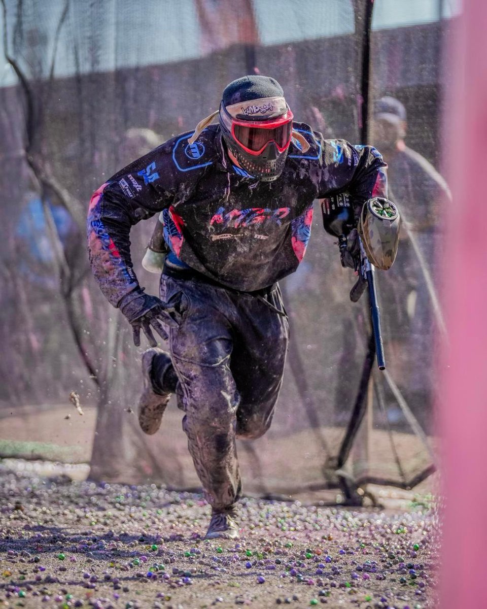MattThe_GymRat's tweet photo. Went 2-2 at Bunkerfest this weekend in Dallas. Forever greatful the opportunities to play, travel, and meet so many people.
#AnotherDeposit #paintball https://t.co/SMUSdR5JAL