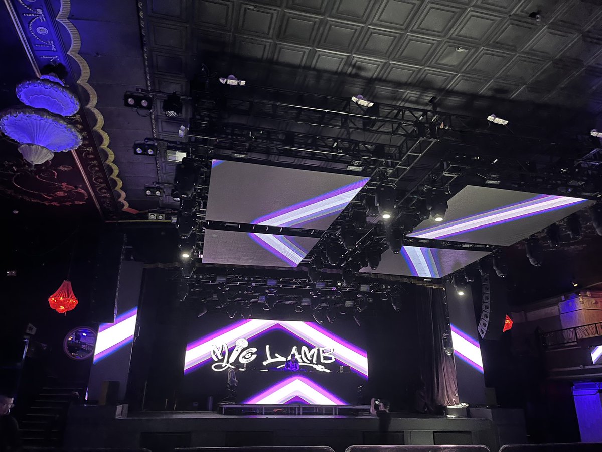 AnSidInc's tweet photo. Pax east party at the Royal! Bring your badges!!! https://t.co/25Zp0XHVLK