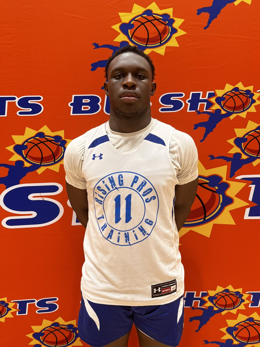 BigShotsGlobal's tweet photo. #BIGSHOTS #NCTipOFF

17U 

RPT 74
#11 Juju Brooks 14
#22 Trent Hillburn 12

Big Shots Select Smith 65 https://t.co/LkCrQsMIpB