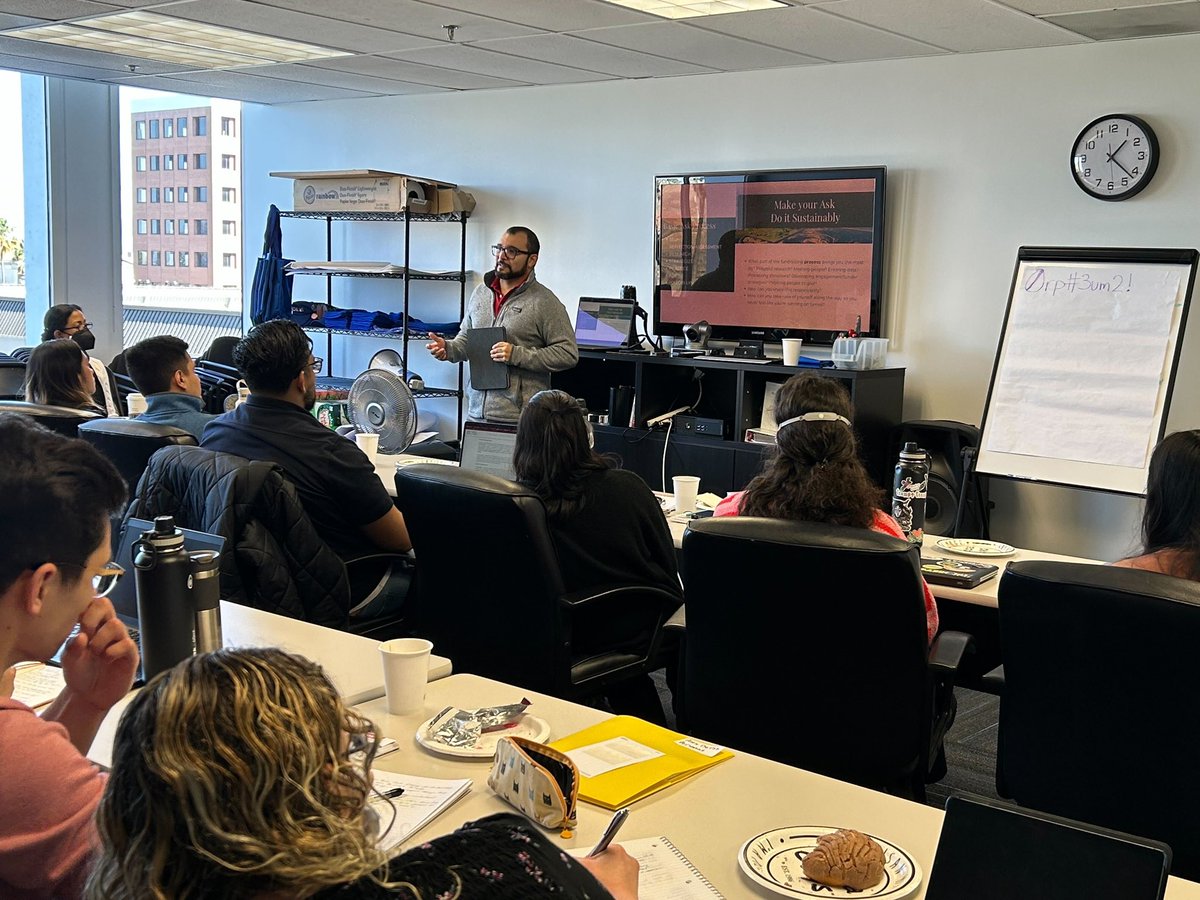 NLC_SV's tweet photo. This Saturday was jam packed with impactful sessions on fundraising with our NLCSV Chair Joel Valencia, identity and privilege exploration with Anthony Le, and challenging systems of oppression with Jahmal Williams. We’ll be back at it tomorrow! #NLCSV #NLCFamily https://t.co/34OiAtcJPb