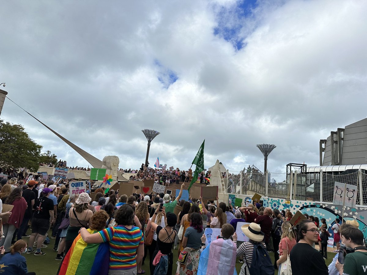 So many people turned out for the <a href="/QueerEndurance/">Queer Endurance in Defiance</a> rally today! There wouldn't have been room for Posie even if she did turn up.