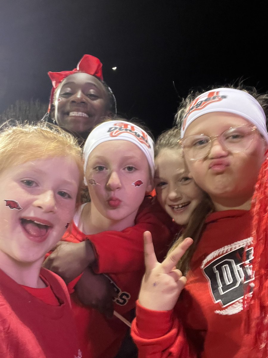 manderdawn_11's tweet photo. #onerazorback #WPS https://t.co/tJQ7fDawxt