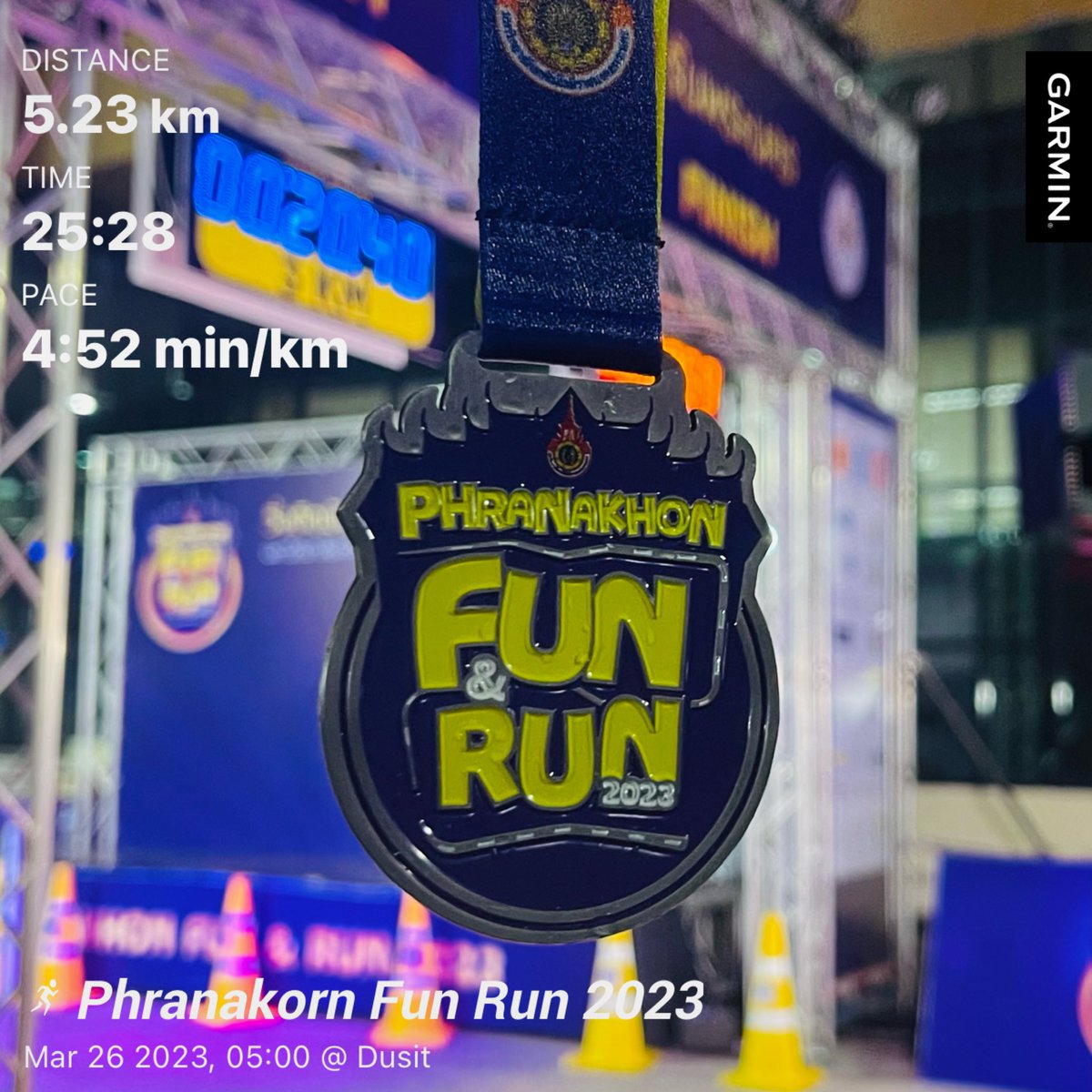 PhontakornW's tweet photo. เช้านี้ออกไปวิ่ง Fun run 5k ที่มหาวิทยาลัยเทคโนโลยีราชมงคลพระนคร งานวิ่งติดมันส์ รันพระนคร ชื่องานเก๋ดี ปล่อยตัวตีห้าตรง เส้นทางวิ่งเป็นเส้นตรงยาว วิ่งสบาย 😊😊#thairun #thairunฮับความสุขนักวิ่ง #วิ่งไหนดี #wingnaidee #beatyesterday #garminfenix6X #nikethailand https://t.co/yOk0fDy9jl