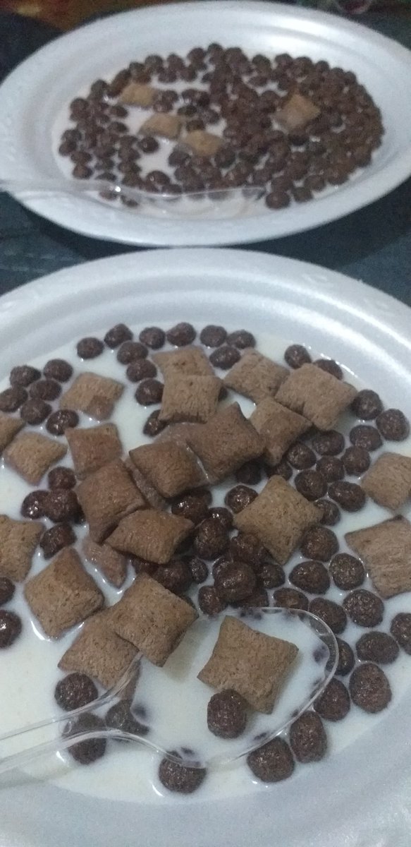 Arkadaşlarım: oo muğlada ev tutmuşsun yaşıyosun bu hayatı
O sırada ben: