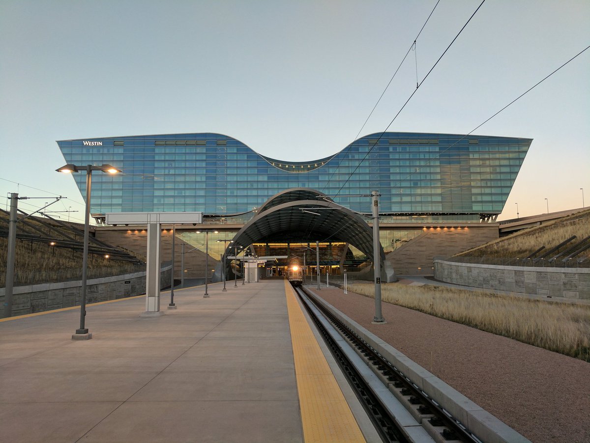 saucehammer's tweet photo. @matias_kaplan The RTD A Line to the Denver airport stops next to an escalator that takes you up to a security checkpoint. https://t.co/mfzrvcjiab