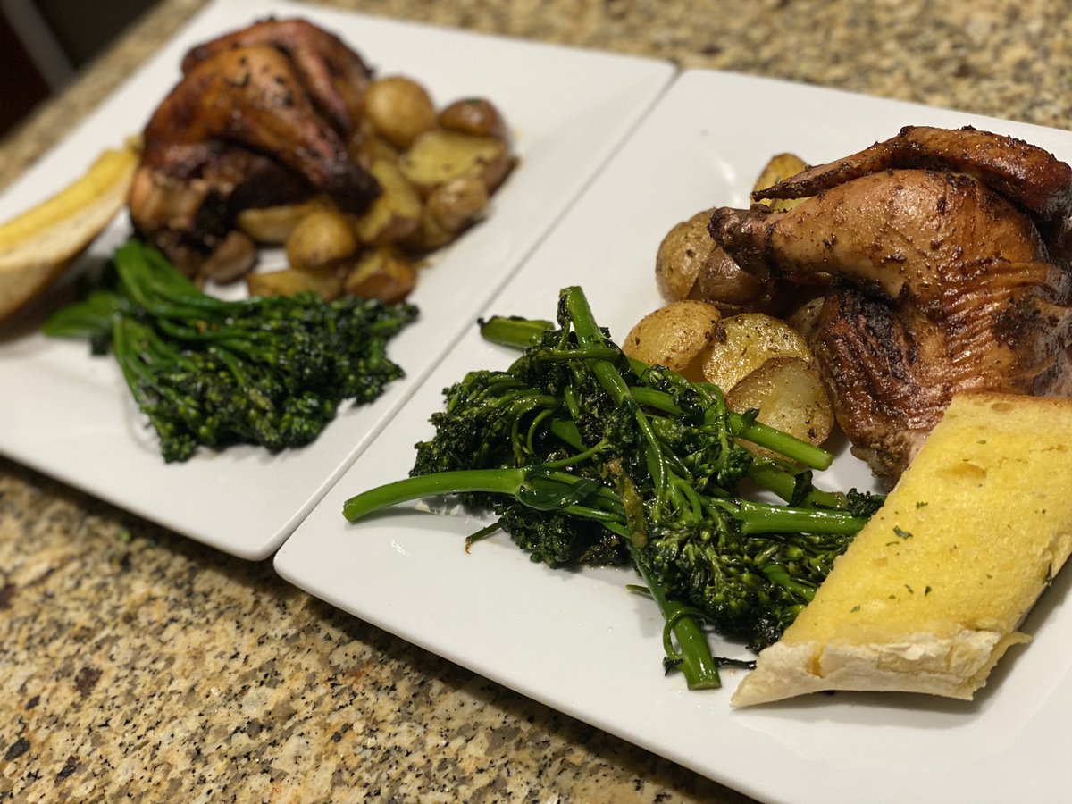 god_guided's tweet photo. Jerk cornish hen 2 ways. 2 on the grill, 2 roasted in the oven. Garlic herb potatoes, butter based broccolini w/garlic bread. 👨🏾‍🍳 #food #tooeasy #chef #cheflife #jerk #jerkchicken #foodporn #foodie #foodstagram #foodphotography https://t.co/1QoWNa4aDF