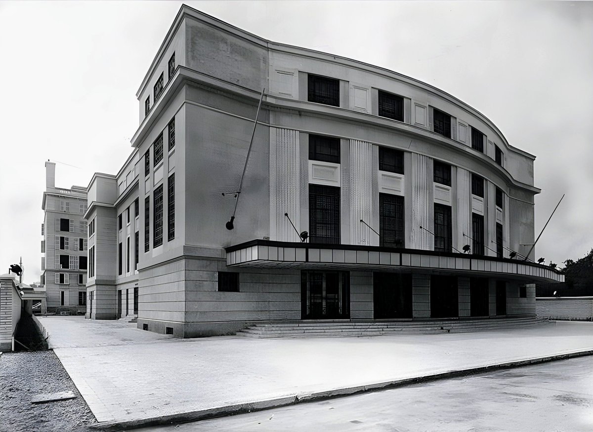 Teatro Oriente de avenida Pedro de Valdivia, comuna de Providencia.
Santiago de Chile, año 1935.