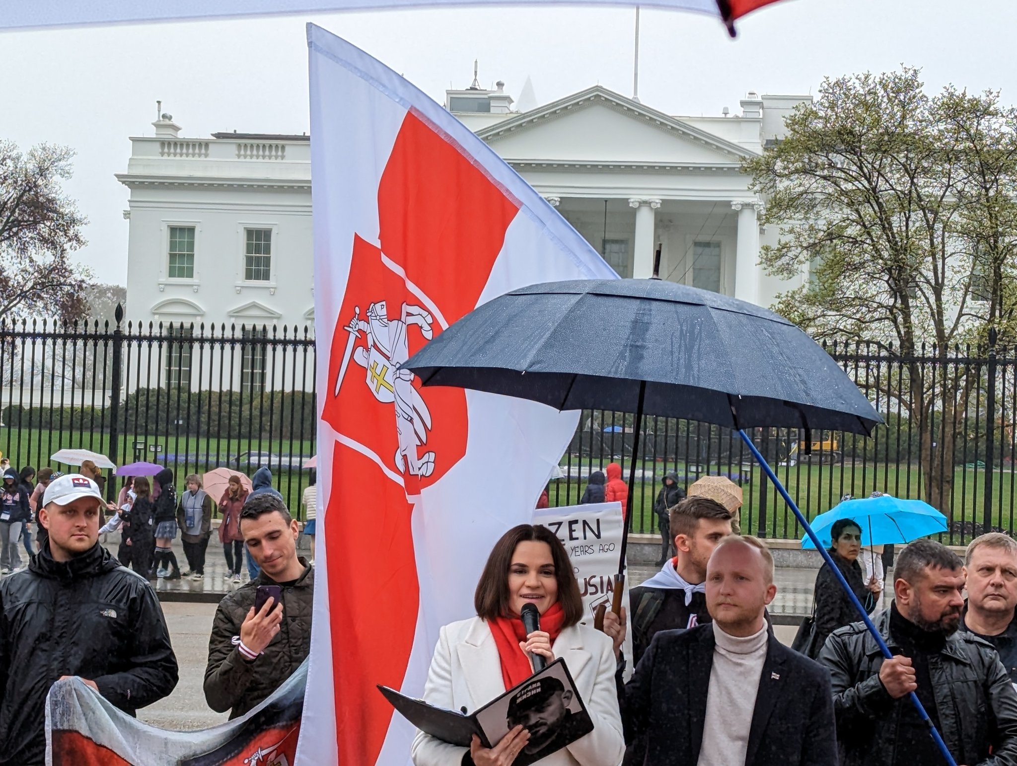 Valery Kavaleuski on Twitter "Freedom Day rally in front of the White