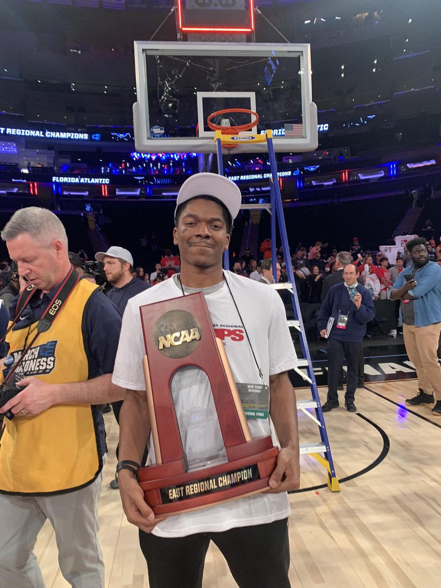 datboijosh954's tweet photo. Just a kid from broward 😮‍💨 final 4️⃣👀 https://t.co/qgd9hx8RRX
