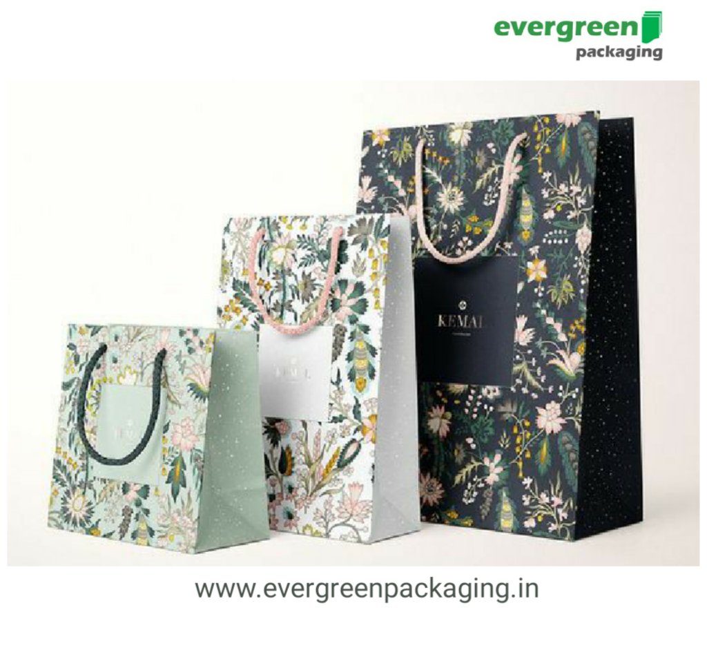 Carry your brand with pride! Introducing our customized printed paper bags with your logo. Great quality print at a reasonable price. Get yours today in Kolkata with our door delivery service.
