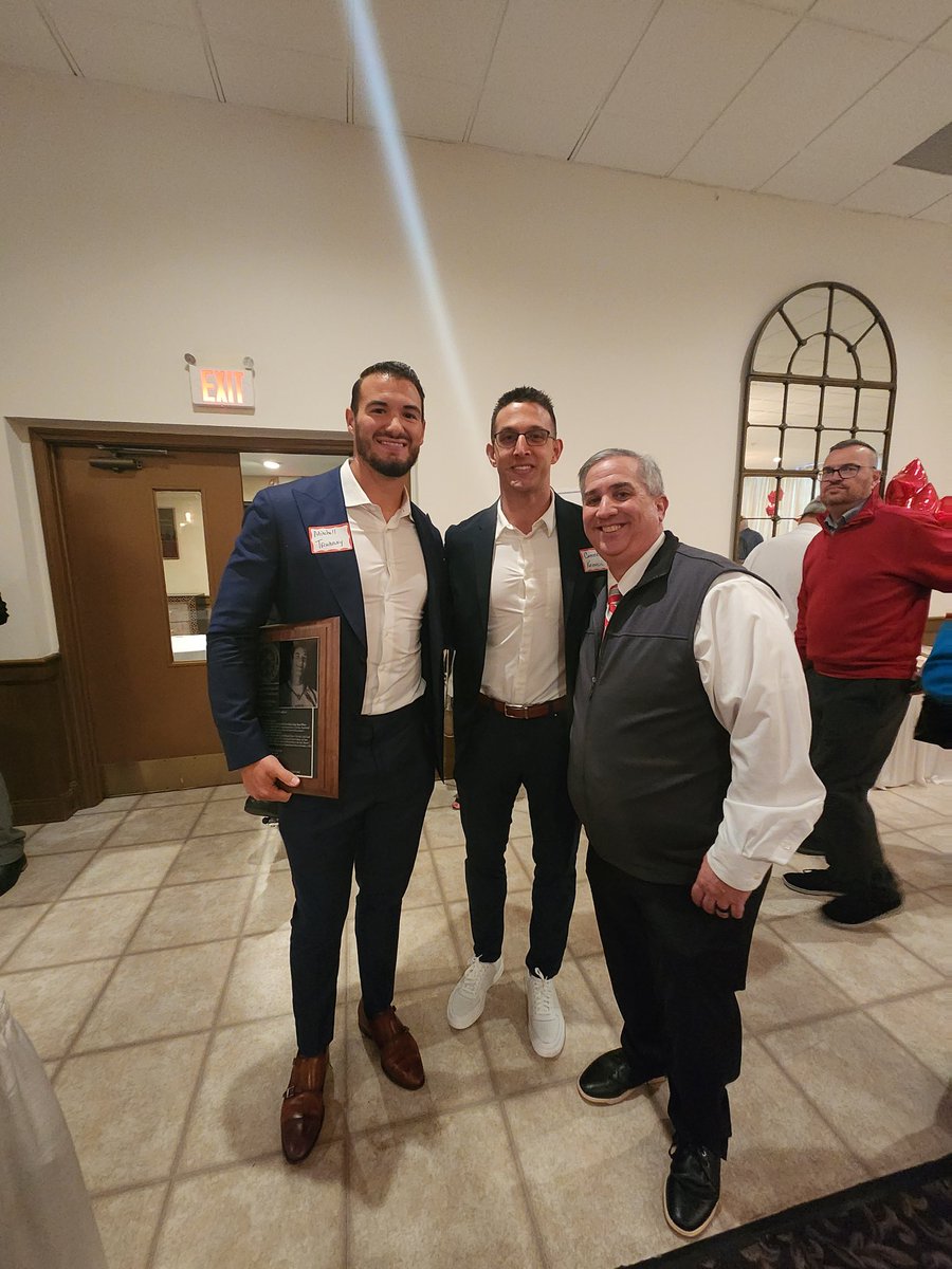 MentorAthletics's tweet photo. What can I say. What an awesome night honoring our 2023 MHS sports all of Fame! Wish I had better pics! Thanks to all that came and congratulations tour inductees!#onceacard #thestandard https://t.co/CRs8ALSlVo
