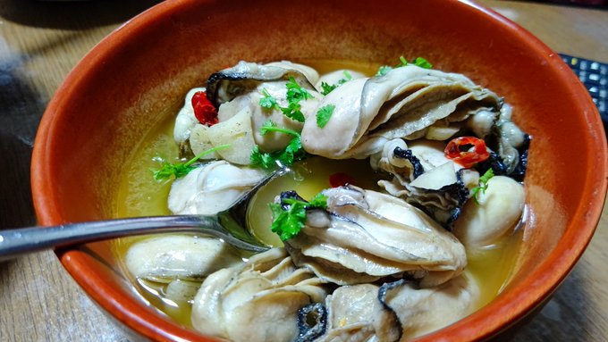 こ、この牡蠣が～～!!!(うまい 