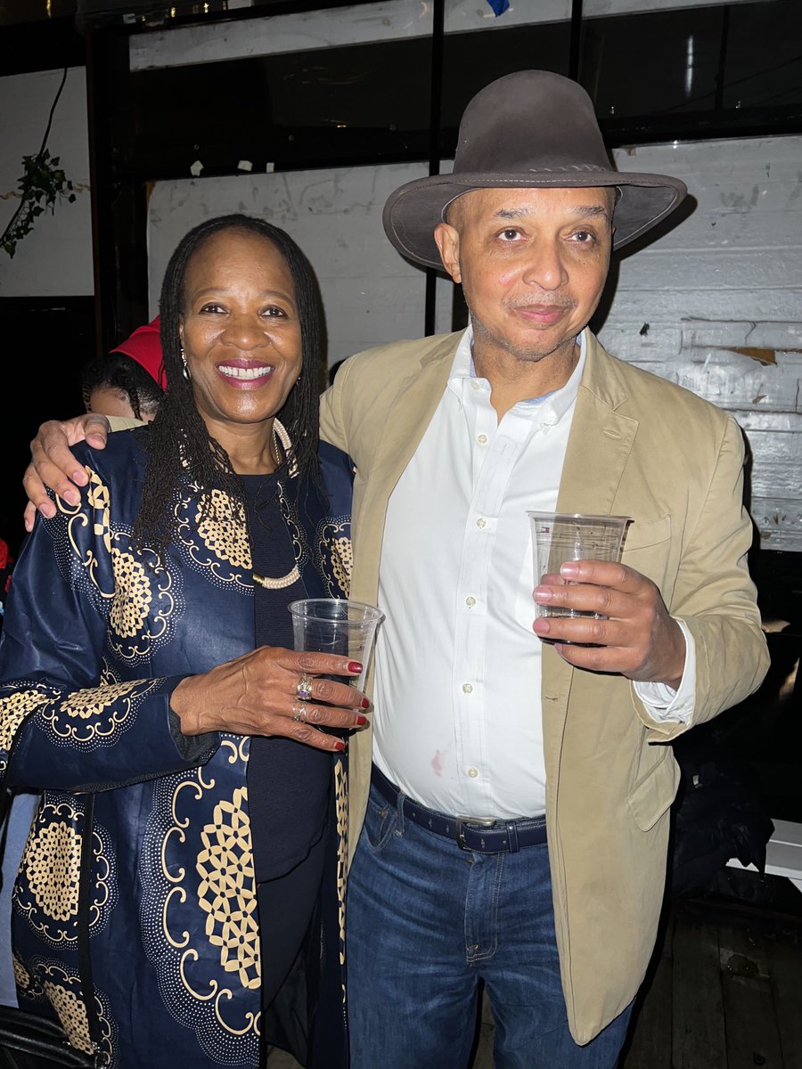 2metot's tweet photo. A night out celebrating Soraya’s book. I am so proud of a kid who grew up under my watchful eye but also distant. Wish her the best on her next books. https://t.co/imSWeqeQBe