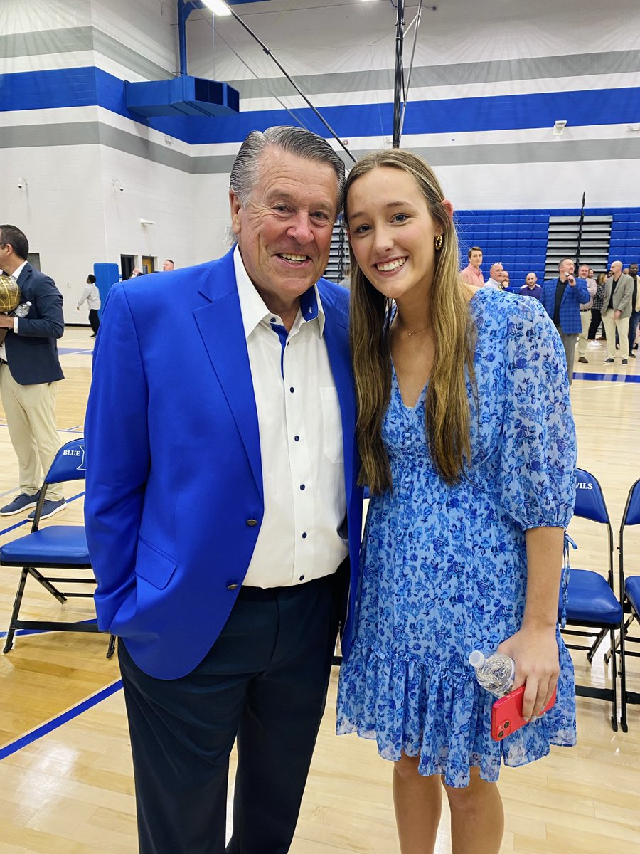 kmilam10's tweet photo. Last High School hoorah at the @BCAT All Star game! Met a legend! Couldn’t be more proud of this girl! @Ac3Milam Thanks to @CoachJohnWild for being so good to my girl! Great event! @rnmilam @StarsNash_GBB https://t.co/nv9pYrd2f0