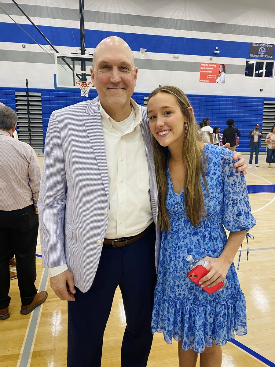 kmilam10's tweet photo. Last High School hoorah at the @BCAT All Star game! Met a legend! Couldn’t be more proud of this girl! @Ac3Milam Thanks to @CoachJohnWild for being so good to my girl! Great event! @rnmilam @StarsNash_GBB https://t.co/nv9pYrd2f0